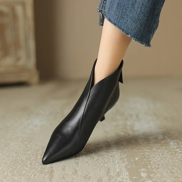 Lacey Cove Casual Boots by Soleverie